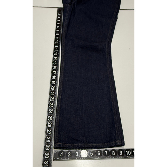 Uniqlo Jeans Mens Blue Tag Size 32 Measures 34x29 Straight Leg Dark Wash - Picture 4 of 9